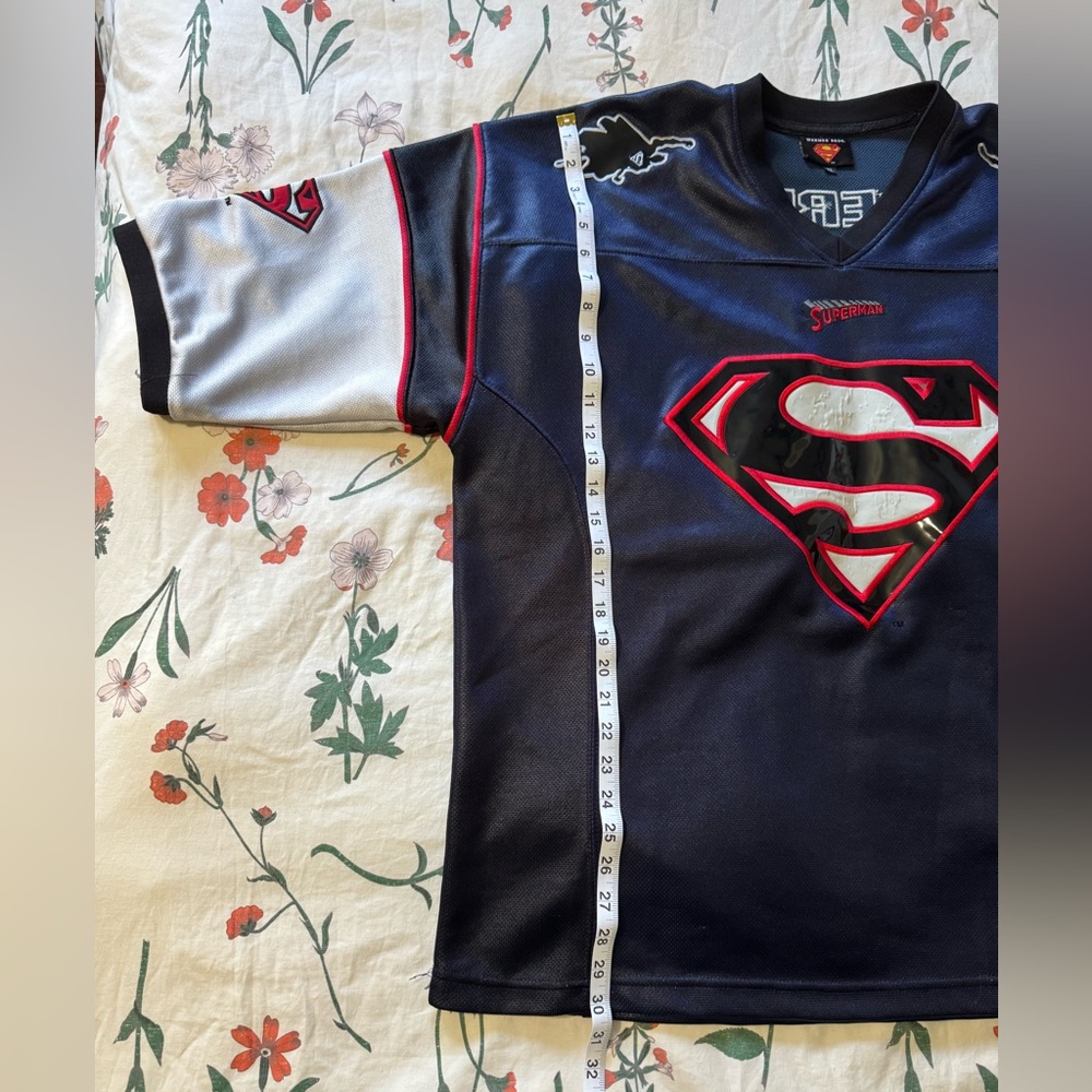 Warner Bros. Superman Black and Navy Jersey - Picture 11 of 13